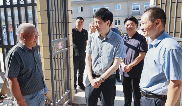 霍紹斌督導(dǎo)調(diào)研行蓄洪區(qū)居民遷建工作